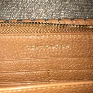 Tory Burch Bags - Tory Burch Wallet Tory Burch Bags - Tory Burch Wallet